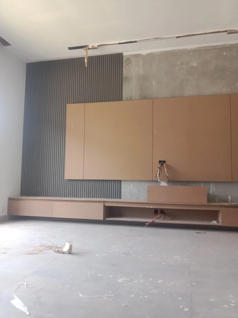 Media wall with Console